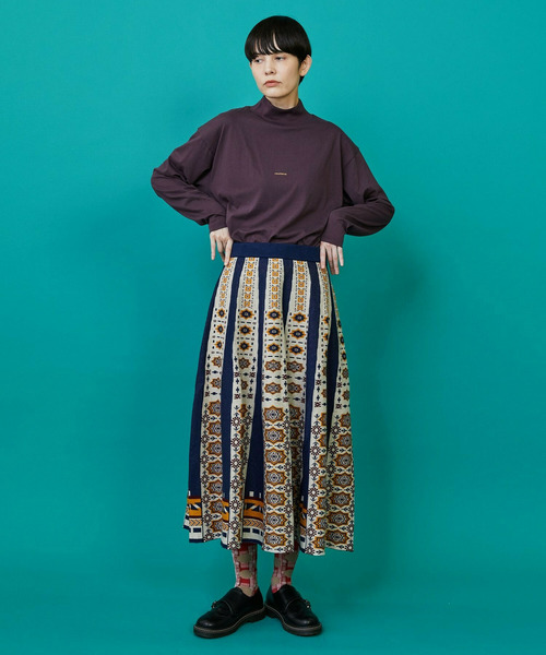 FRAPBOIS(フラボア)の「タイルニット スカート(スカート・レディース・ネイビー/ブラック・1)」の22枚目の写真