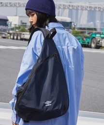 ショルダーバッグ（ブルー・ネイビー/青色系・A4サイズ収納可