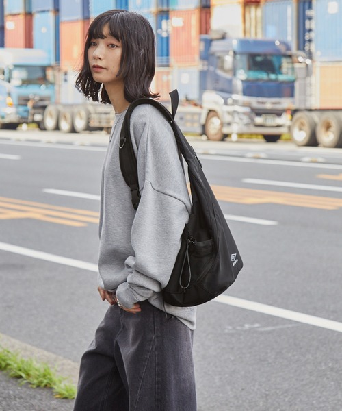 UMBRO別注ナイロンワンショルダーボディーバッグ MONO-MART