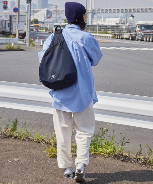 UMBRO別注ナイロンワンショルダーボディーバッグ MONO-MART