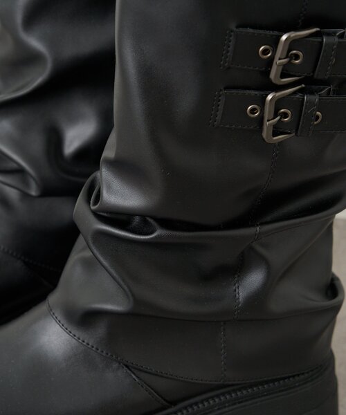 w closet（ダブルクローゼット）の「【25AW】ベルト付カバーミドルブーツ（ブーツ・レディース・ブラック/ベージュ/ブラウン・SMALL/LARGE/MEDIUM）」の21枚目の写真