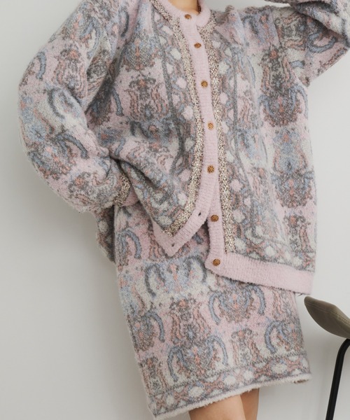 Unitage（ユニテージ）の「ブークレ総柄ジャガードニットミニスカート（スカート・レディース・ネイビー/ピンク・FREE）」の7枚目の写真