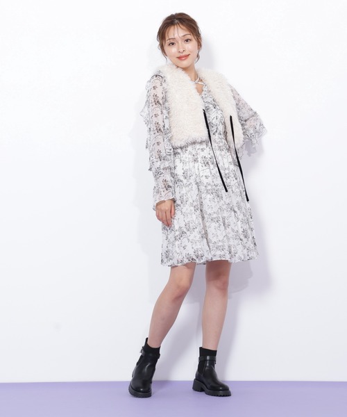 JILL by JILL STUART(ジルバイジルスチュアート)の「◇リボン付きボアベスト(ベスト・レディース・ブラウン/ホワイト・FREE)」の15枚目の写真