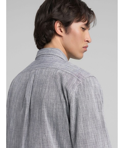 REPLAY(リプレイ)の「コットンシャンブレーシャツ(シャツ/ブラウス・メンズ・ライトグレー・X-LARGE/LARGE/MEDIUM/SMALL)」の4枚目の写真