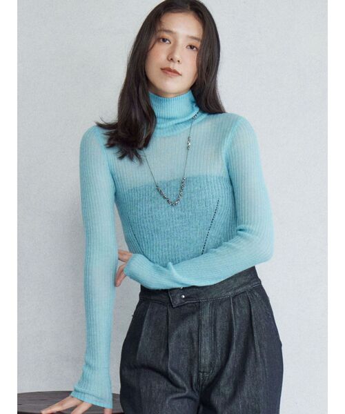 LAGUNAMOON(ラグナムーン)の「アルパカシアータートルニットプルオーバー(ニット/セーター・レディース・アイボリー/ブラック/ブルー/ピンク・FREE)」の4枚目の写真