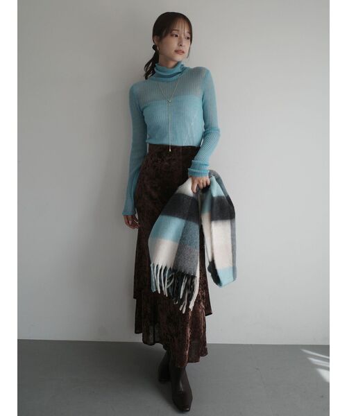 LAGUNAMOON(ラグナムーン)の「アルパカシアータートルニットプルオーバー(ニット/セーター・レディース・アイボリー/ブラック/ブルー/ピンク・FREE)」の8枚目の写真