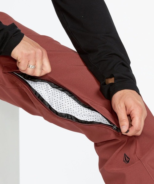 VOLCOM(ボルコム)の「【VOLCOM/ボルコム】 Mens Freakin Snow Chino /スキースノーボードパンツ(その他パンツ・メンズ・チャコールグレー/ブラック/エンジ/ベージュ系その他・MEDIUM/LARGE/X-LARGE/SMALL/XX-LARGE)」の15枚目の写真