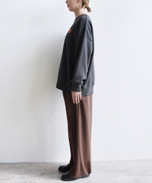 reca(レカ)の「お散歩フレンズロゴ発泡プリント&刺繍BIGスウェット(スウェット・レディース・チャコールグレー/ブルー/オートミール/キナリ・FREE)」の12枚目の写真