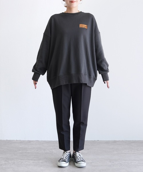 reca(レカ)の「お散歩フレンズロゴ発泡プリント&刺繍BIGスウェット(スウェット・レディース・チャコールグレー/ブルー/オートミール/キナリ・FREE)」の7枚目の写真