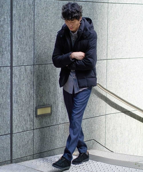 a.v.v（アーヴェヴェ）の「【春の通勤におすすめ/イージーケア/洗濯機で洗える】デニムライクストレッチスラックス〈ON/OFF SERIES〉（その他パンツ・メンズ・チャコールグレー/ネイビー/ブラック・44/48/50/46）」の18枚目の写真