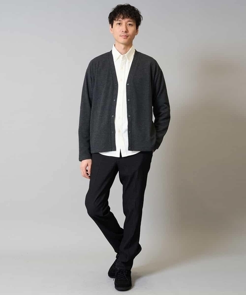 a.v.v（アーヴェヴェ）の「【春の通勤におすすめ/イージーケア/洗濯機で洗える】デニムライクストレッチスラックス〈ON/OFF SERIES〉（その他パンツ・メンズ・チャコールグレー/ネイビー/ブラック・44/48/50/46）」の22枚目の写真