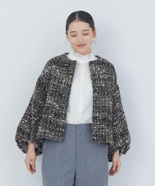ADIEU TRISTESSE（アデュートリステス）の「バルーンスリーブジャケット（ノーカラージャケット・レディース・グレー系その他/ブラック系その他・38）」の2枚目の写真
