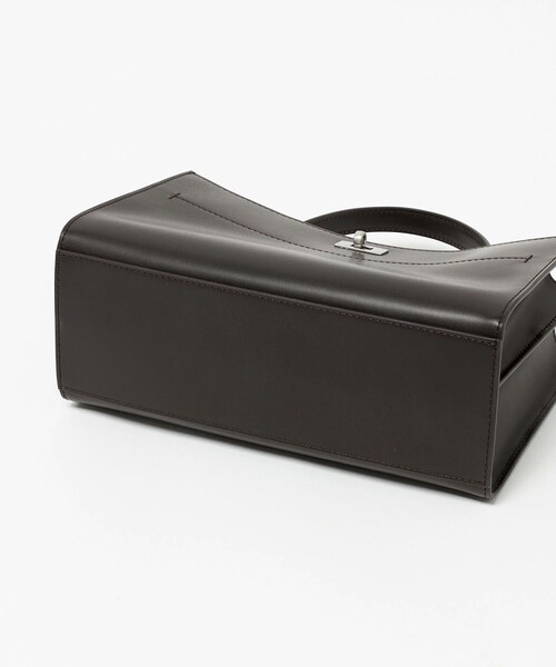 ORSETTO（オルセット）の「＜ORSETTO＞ SCATOLA SQEBAG（ショルダーバッグ・レディース・ダークブラウン・FREE）」の3枚目の写真