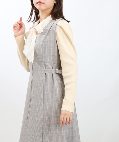 ASTORIA ODIER(アストリアオディール)の「フェアリーリボンタイ リブニット(ニット/セーター・レディース・ブラック/アイボリー/ピンクベージュ・SMALL/MEDIUM)」の4枚目の写真