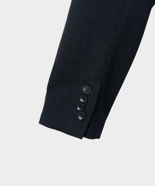 CINOH(チノ)の「CAVARLY TWILL BACK BUTTON JACKET(テーラードジャケット・レディース・ブラック/ブラウン・38)」の18枚目の写真