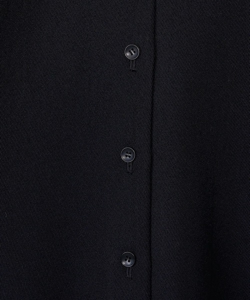 CINOH(チノ)の「CAVARLY TWILL BACK BUTTON JACKET(テーラードジャケット・レディース・ブラック/ブラウン・38)」の19枚目の写真