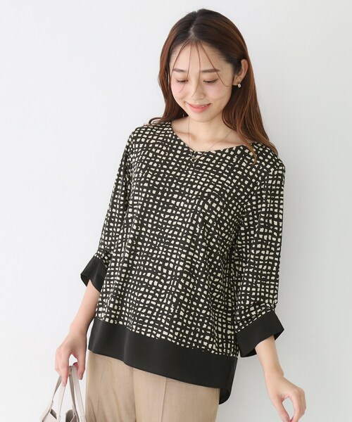 COUP DE CHANCE（クードシャンス）の「【手洗い可／日本製】異素材ドッキングのカットソー（Tシャツ/カットソー・レディース・ネイビー系/ブラック系/ネイビー/ボルドー・38/34）」の13枚目の写真