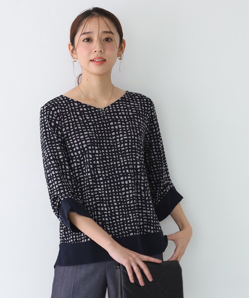 COUP DE CHANCE（クードシャンス）の「【手洗い可／日本製】異素材ドッキングのカットソー（Tシャツ/カットソー・レディース・ネイビー系/ブラック系/ネイビー/ボルドー・38/34）」の17枚目の写真