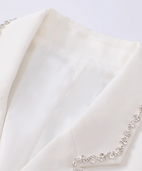 LA POMME jours(ラポミ・ジュール)の「Texture Bijou Jacket(テーラードジャケット・レディース・ホワイト・MEDIUM/LARGE/X-LARGE)」の2枚目の写真