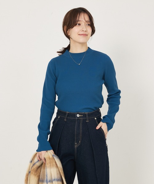 abahouse mavie(アバハウスマヴィ)の「プチハイネックリブプルオーバー(Tシャツ/カットソー・レディース・グレイッシュブルー/ブラック/ホワイト/ホワイト系その他・フリー)」の14枚目の写真