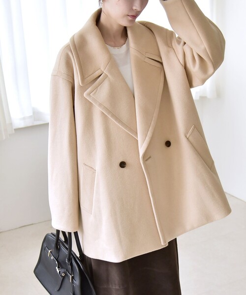 quaranciel(カランシエル)の「quaranciel: PURE WOOL ダブルブレスト テーラード ハーフ コート(ピーコート・レディース・ベージュ/ライトグレー/ブラック・ONE SIZE)」の9枚目の写真