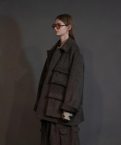 my beautiful landlet（マイビューティフルランドレット）の「【my beautiful landlet】 ALPACA SHAGGY COVERALL JACKET（ミリタリージャケット・メンズ・ブラック/ベージュ/ブラウン・1/0）」の4枚目の写真