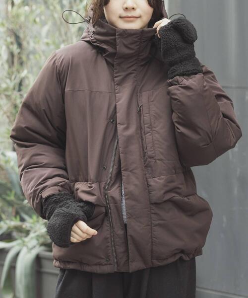 EKAL（エカル）の「『UR TECH』中綿フードジャケット（ダウンジャケット/コート・レディース・ダークブラウン/チャコールグレー・ONE）」の2枚目の写真