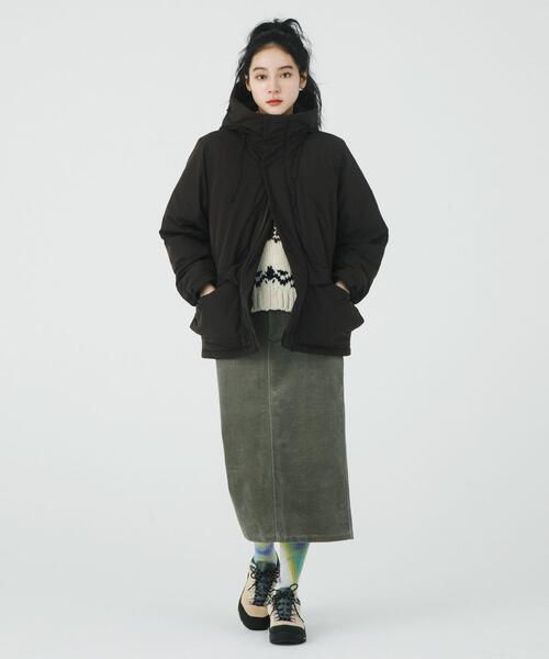 EKAL（エカル）の「『UR TECH』中綿フードジャケット（ダウンジャケット/コート・レディース・ダークブラウン/チャコールグレー・ONE）」の8枚目の写真