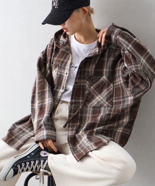 SpRay（スプレイ）の「起毛チェックフードＢＩＧシャツ（シャツ/ブラウス・レディース・ブルー/ブラック×ホワイト/ブラウン/ブラック・FREE）」の3枚目の写真