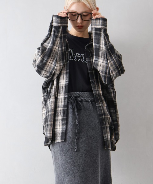 SpRay（スプレイ）の「起毛チェックフードＢＩＧシャツ（シャツ/ブラウス・レディース・ブルー/ブラック×ホワイト/ブラウン/ブラック・FREE）」の21枚目の写真