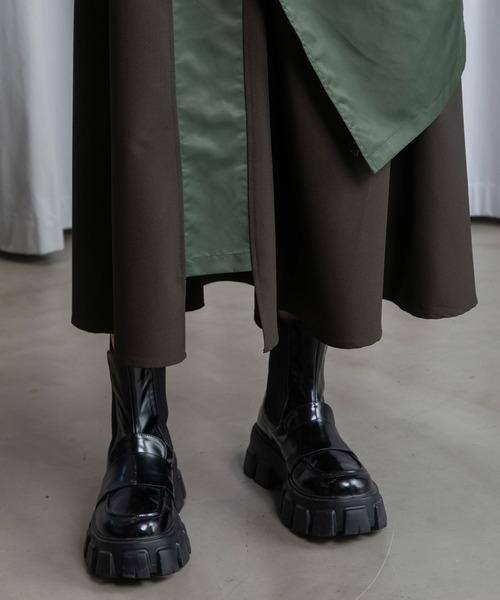 MARECHAL TERRE(マルシャルテル)の「ミリタリーレイヤードスカート(スカート・レディース・ブラック/グレー/グレイッシュベージュ/カーキ・MEDIUM)」の13枚目の写真