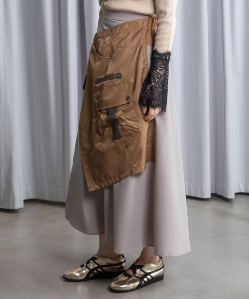 MARECHAL TERRE(マルシャルテル)の「ミリタリーレイヤードスカート(スカート・レディース・ブラック/グレー/グレイッシュベージュ/カーキ・MEDIUM)」の16枚目の写真