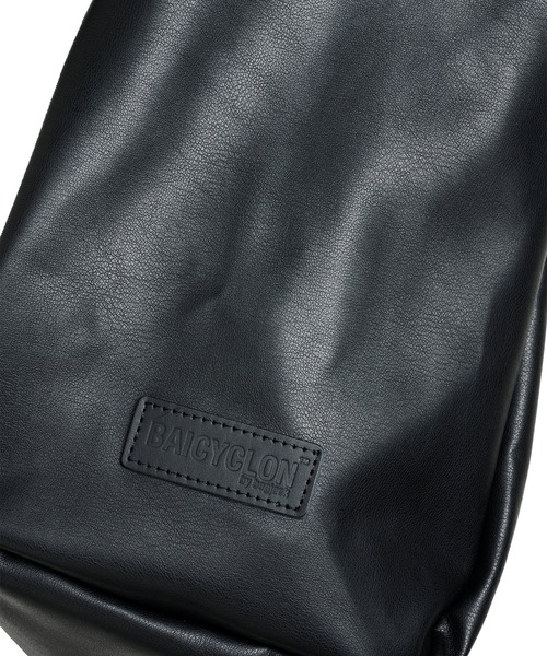 BAICYCLON by Bagjack（バイシクロン バイ バグジャック）の「【BAICYCLON by bagjack】SHOULDER BAG（SYNTHETIC LEATHER）（ショルダーバッグ・メンズ・ブラック・FREE）」の11枚目の写真