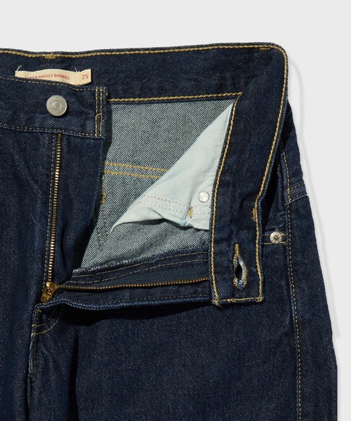Levi's（リーバイス）の「LEVI'S/ SUPER BAGGY バレルジーンズ / 003NF0001 秋服 冬服（デニムパンツ・レディース・インディゴブルー・W26xL30/W25xL30/W24xL30/W27xL30）」の9枚目の写真