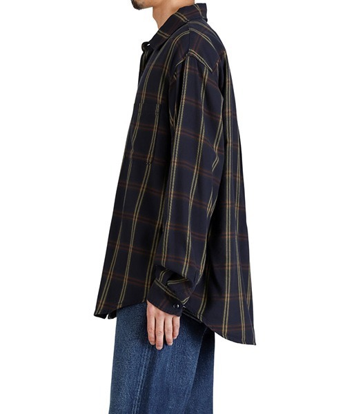 REMI RELIEF NAVY LABEL（レミレリーフネイビーレーベル）の「REMI RELIEF NAVY LABEL / レミレリーフ ネイビーレーベル：C/Cuチェックレギュラーシャツ：RN29373075AK[STD]（シャツ/ブラウス・メンズ・ネイビー・S/M）」の8枚目の写真