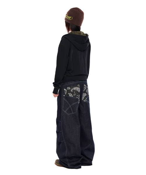 AAKAM(アーカム)の「Knee Pin-Tuck Paisley Denim Pants (Black)(デニムパンツ・レディース・その他・1/2)」の9枚目の写真