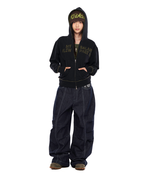 AAKAM(アーカム)の「Knee Pin-Tuck Paisley Denim Pants (Black)(デニムパンツ・レディース・その他・1/2)」の11枚目の写真
