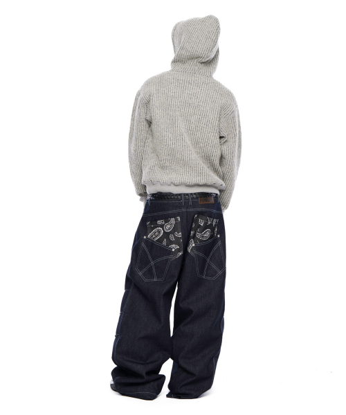 AAKAM(アーカム)の「Knee Pin-Tuck Paisley Denim Pants (Black)(デニムパンツ・レディース・その他・1/2)」の5枚目の写真