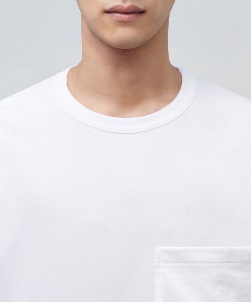 MUSINSA STANDARD（ムシンサスタンダード）の「リラックスフィットクルーネックポケットTシャツ[ホワイト]（Tシャツ/カットソー・メンズ・その他・XX-LARGE/XXX-LARGE/SMALL/MEDIUM/LARGE/X-LARGE）」の3枚目の写真