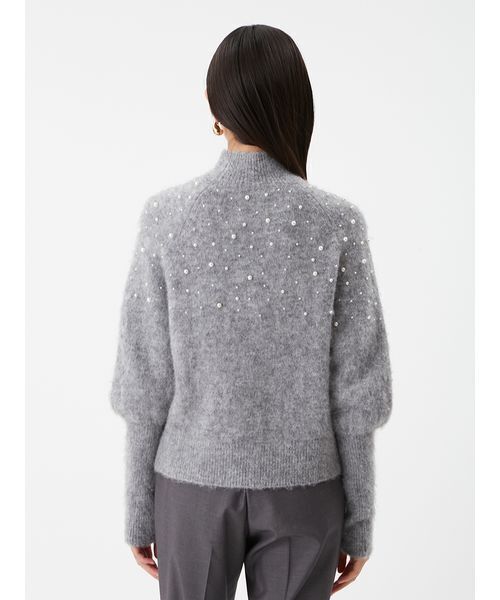 新品タグ付　フォルムスリーブパールデザインニット　青　Mila Owen フォルムスリーブパールデザインニット(ニット)｜トップス｜Mila Owen