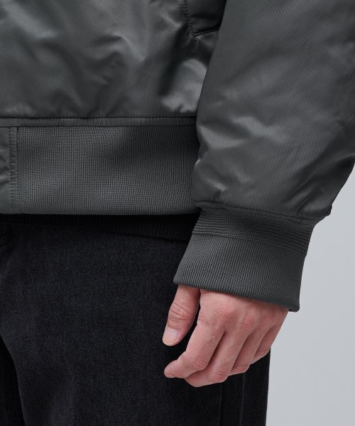 MUSINSA STANDARD（ムシンサスタンダード）の「特大MA-1ボンバージャケット[ダークグレー]（ブルゾン・メンズ・その他・MEDIUM/LARGE/X-LARGE/XX-LARGE）」の22枚目の写真