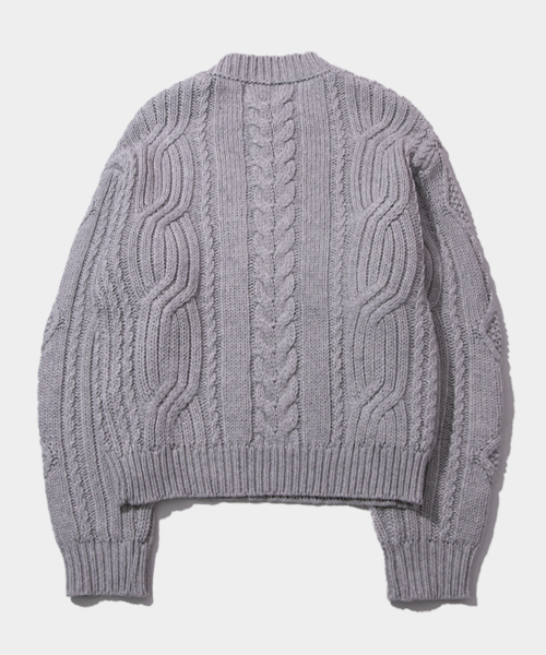 PLACE STUDIO（プレイススタジオ）の「クワベギビッグPLCロゴセミクロップラウンドネックスウェットニット[グレー]（ニット/セーター・レディース・グレー・FREE）」の2枚目の写真