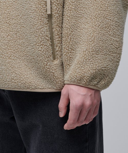 MUSINSA STANDARD（ムシンサスタンダード）の「オーバーサイズシェルパフリースジャケット[ベージュ]（その他アウター・メンズ・その他・LARGE/MEDIUM/X-LARGE/XX-LARGE）」の11枚目の写真