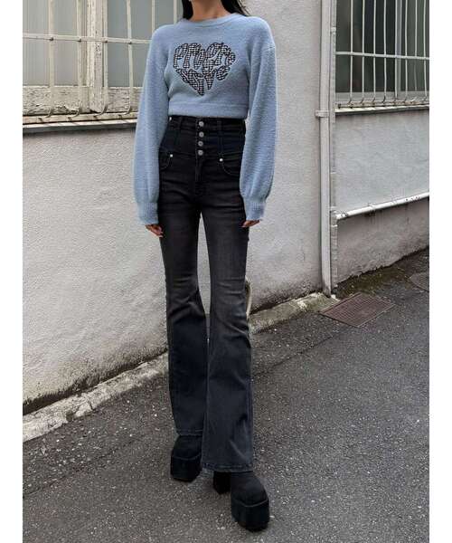 EMODA（エモダ）の「クレーピングパッチシャギーニット（ニット/セーター・レディース・ブラック/ブルー/ブラウン/ホワイト・FREE）」の17枚目の写真