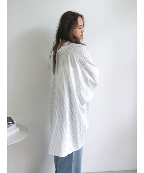 Ungrid（アングリッド）の「スリーブデザインルーズシャツ（シャツ/ブラウス・レディース・パープル/オフホワイト/イエロー・FREE）」の16枚目の写真