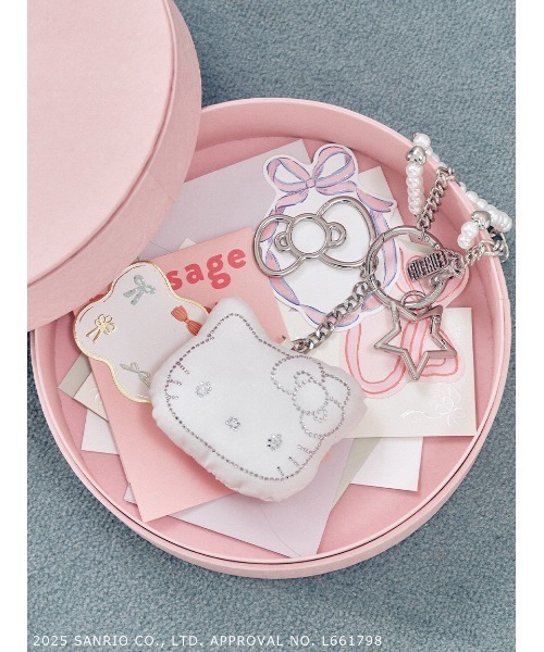 ZOZO限定カラー】HELLO KITTYクリスタルチャーム（キーケース/キー