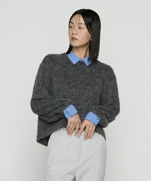 K.T KIYOKO TAKASE(キヨコタカセ)の「アルパカ混 レイヤード風プルオーバー(Tシャツ/カットソー・レディース・チャコール/ライトグレー・9号)」の14枚目の写真