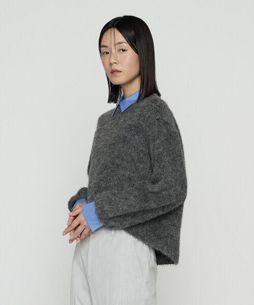 K.T KIYOKO TAKASE(キヨコタカセ)の「アルパカ混 レイヤード風プルオーバー(Tシャツ/カットソー・レディース・チャコール/ライトグレー・9号)」の4枚目の写真