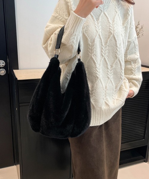 Miniministore（ミニミニストア）の「もこもこトートバッグエコファー秋冬バッグ（トートバッグ・レディース・グレー/ブラック/アイボリー/モカ/ブラウン・FREE）」の10枚目の写真