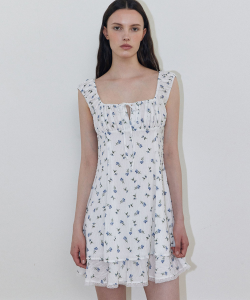 LADY VOLUME(レディーボリューム)の「フローラルフローミニドレス(ブルー)(ワンピース・レディース・その他・SMALL/MEDIUM)」の1枚目の写真